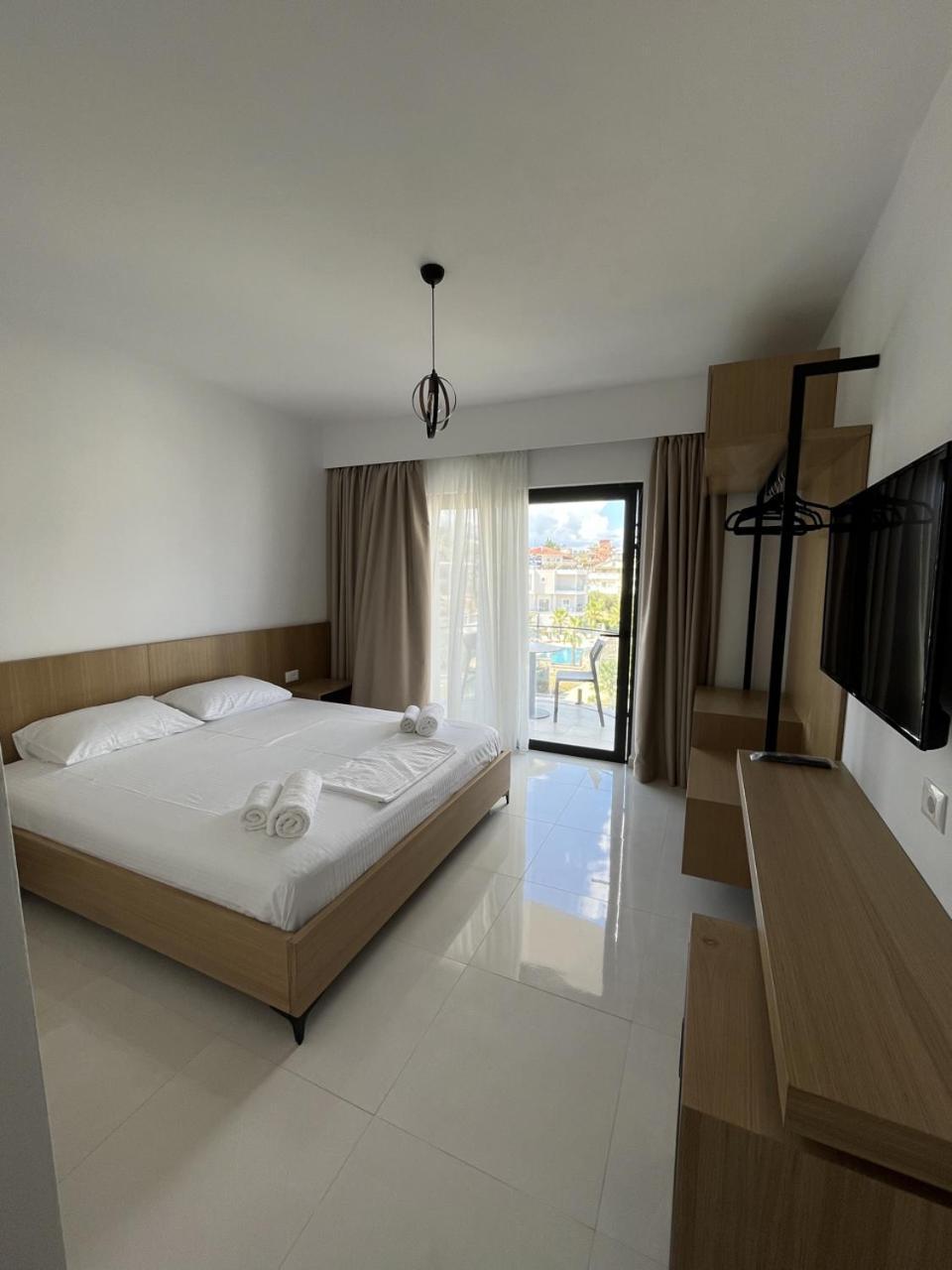 Belsar Hotel Ksamil Exterior photo