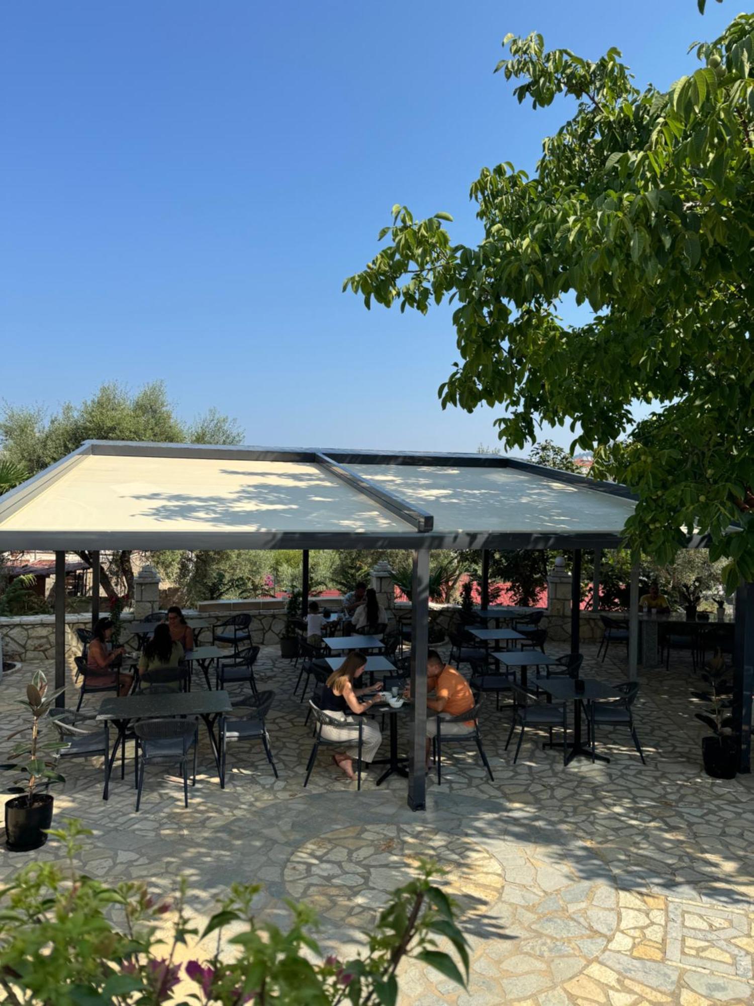 Belsar Hotel Ksamil Exterior photo